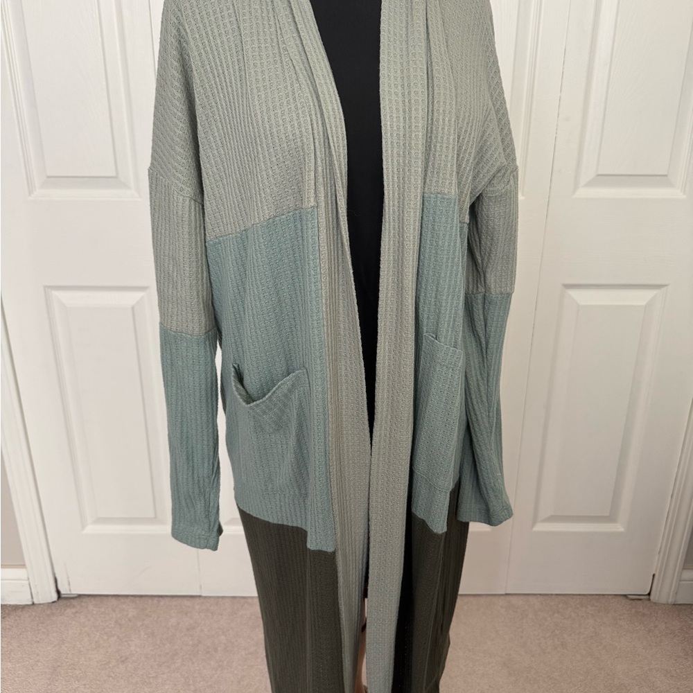 Three Bird Nest Sage and Gray Open Cardigan